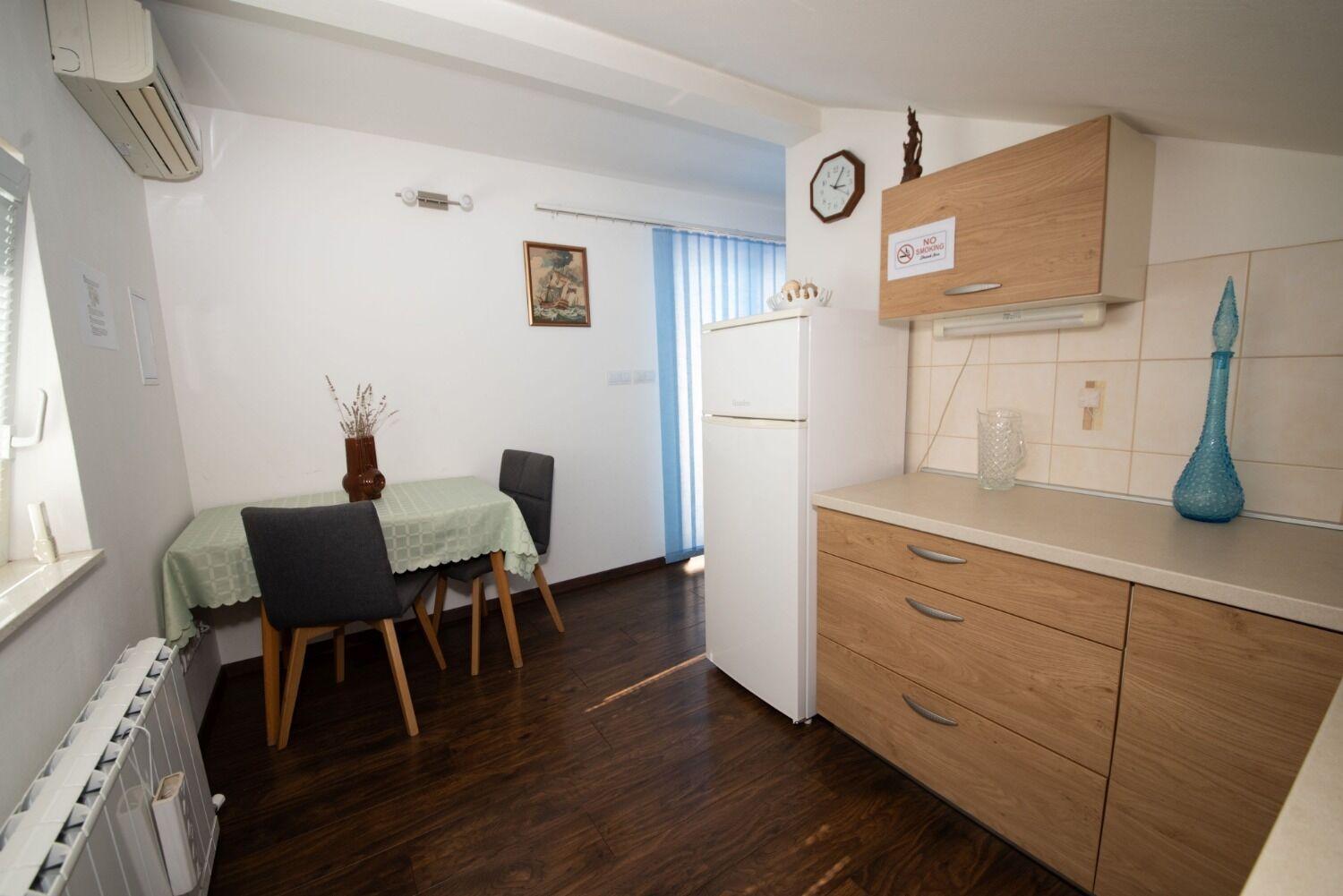 Apartment Ivona Njivice Kültér fotó